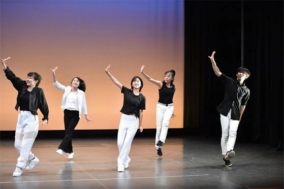 豊中のジャズダンススクールへのお問い合わせ